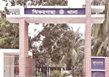 বিদেশে অবস্থান করেও মামলায় আসামি ২ প্রবাসী