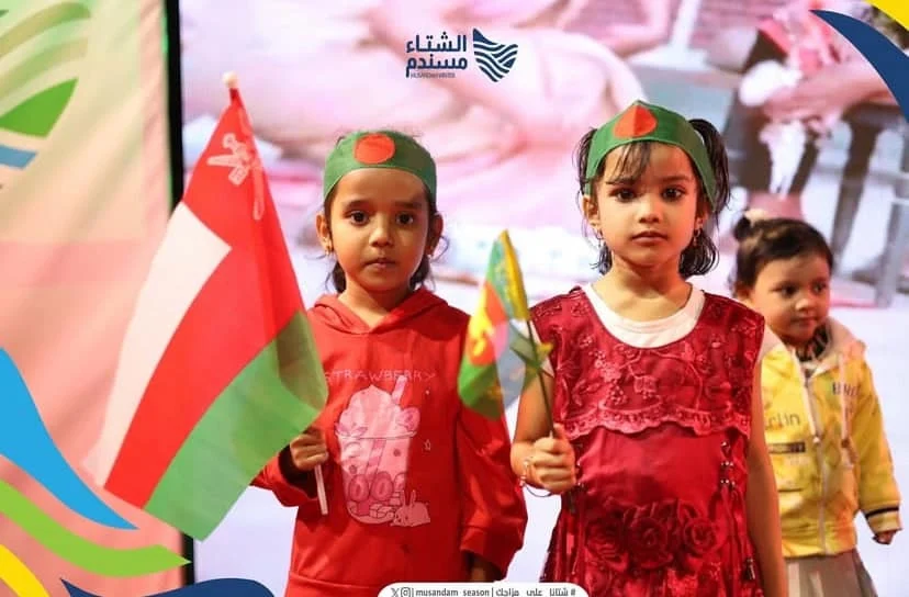 ওমানের শীতকালীন উৎসবে দেখা মিলল এক অন্যরকম বাংলাদেশের