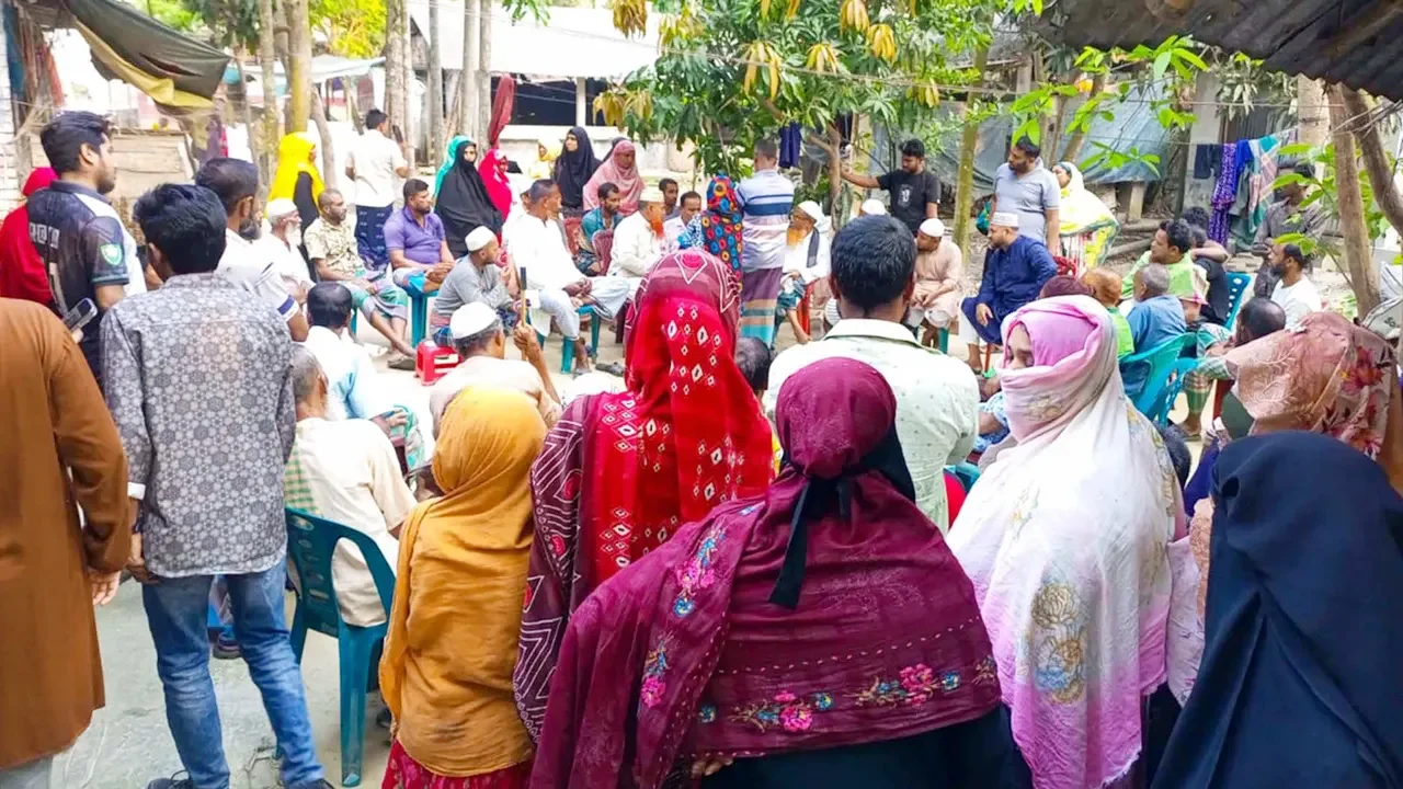 উঠানে বাবার মরদেহ সম্পত্তি ভাগাভাগিতে ব্যস্ত ৯ সন্তান